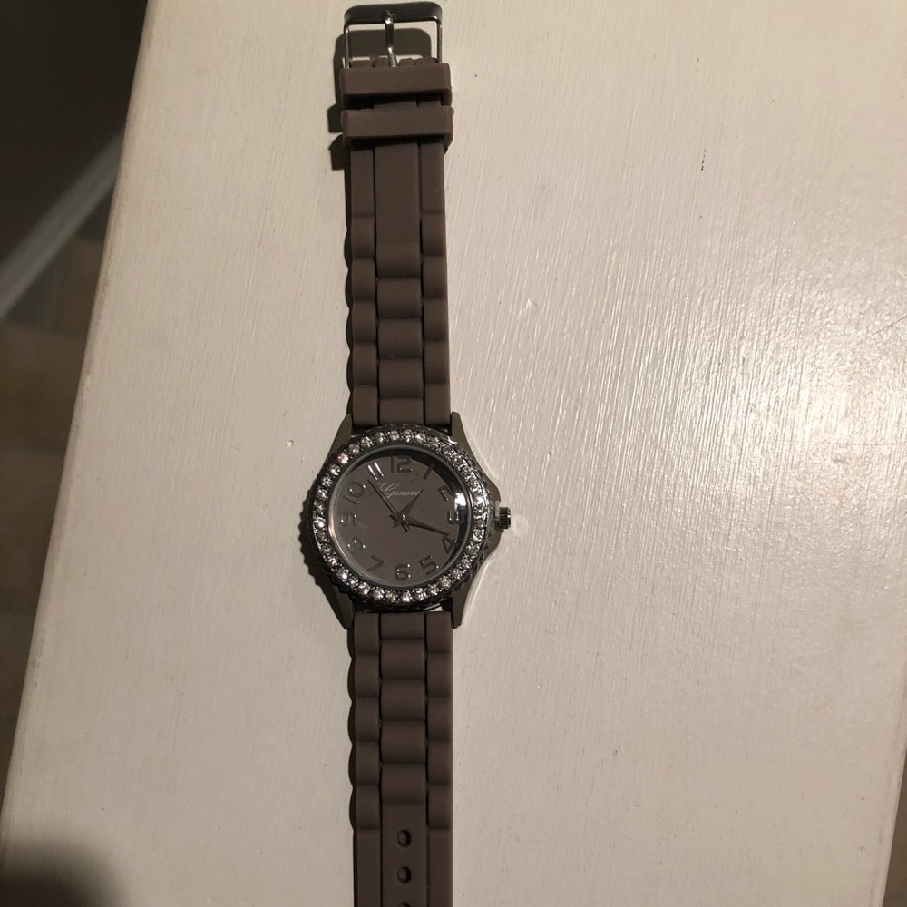 Brand new nursing watch never used